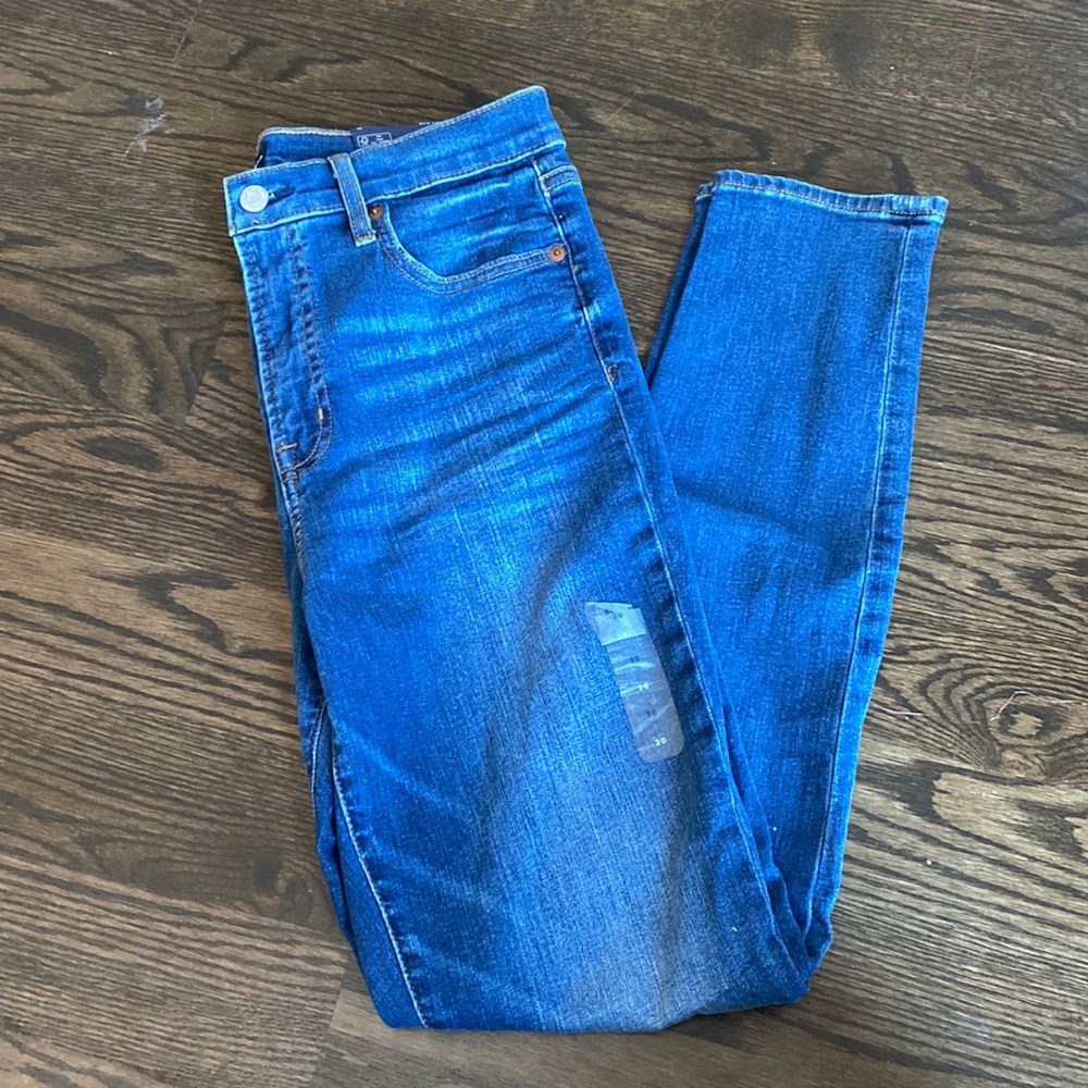 NWT Gap High Rise Skinny Jeans